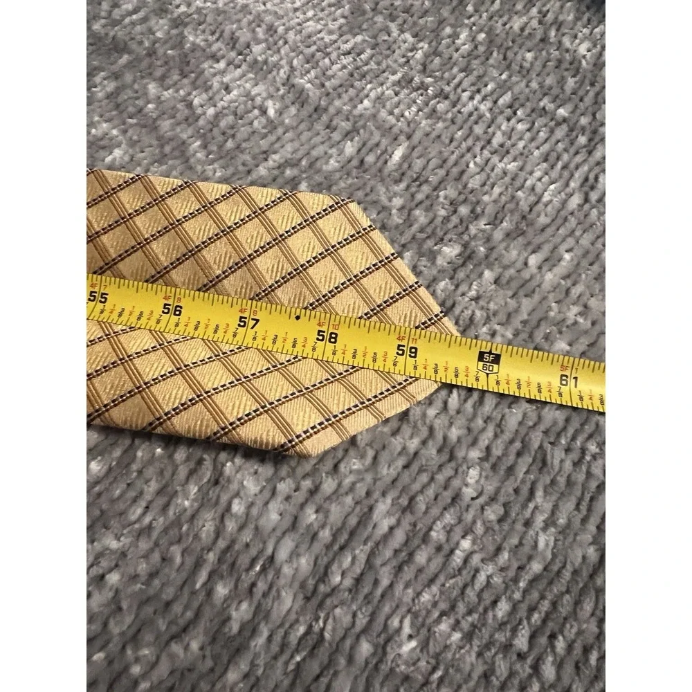 HART SCHAFFNER MARX Men's Silk Necktie's Set Of 2  USA hand Tailored (t6)